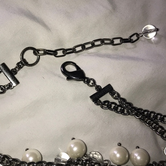 Beaded necklace - Picture 4 of 4